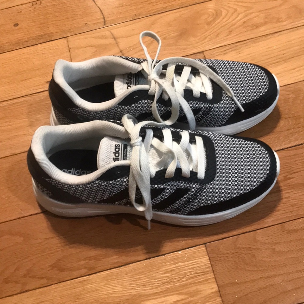 Adidas neno cloudfoamfoitbed sneaker